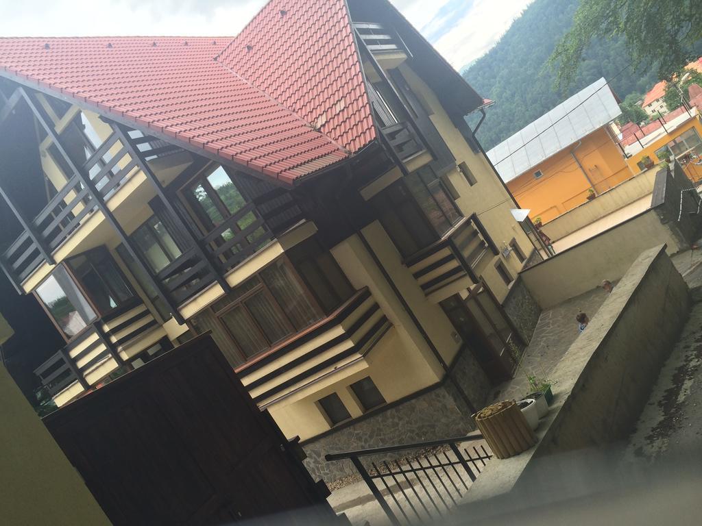 Apartament Kalinderu K2 Buşteni Exterior foto